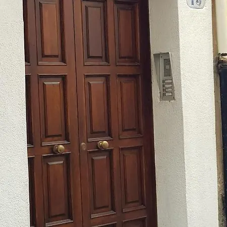 La Casa Di Mimi' Appartement *